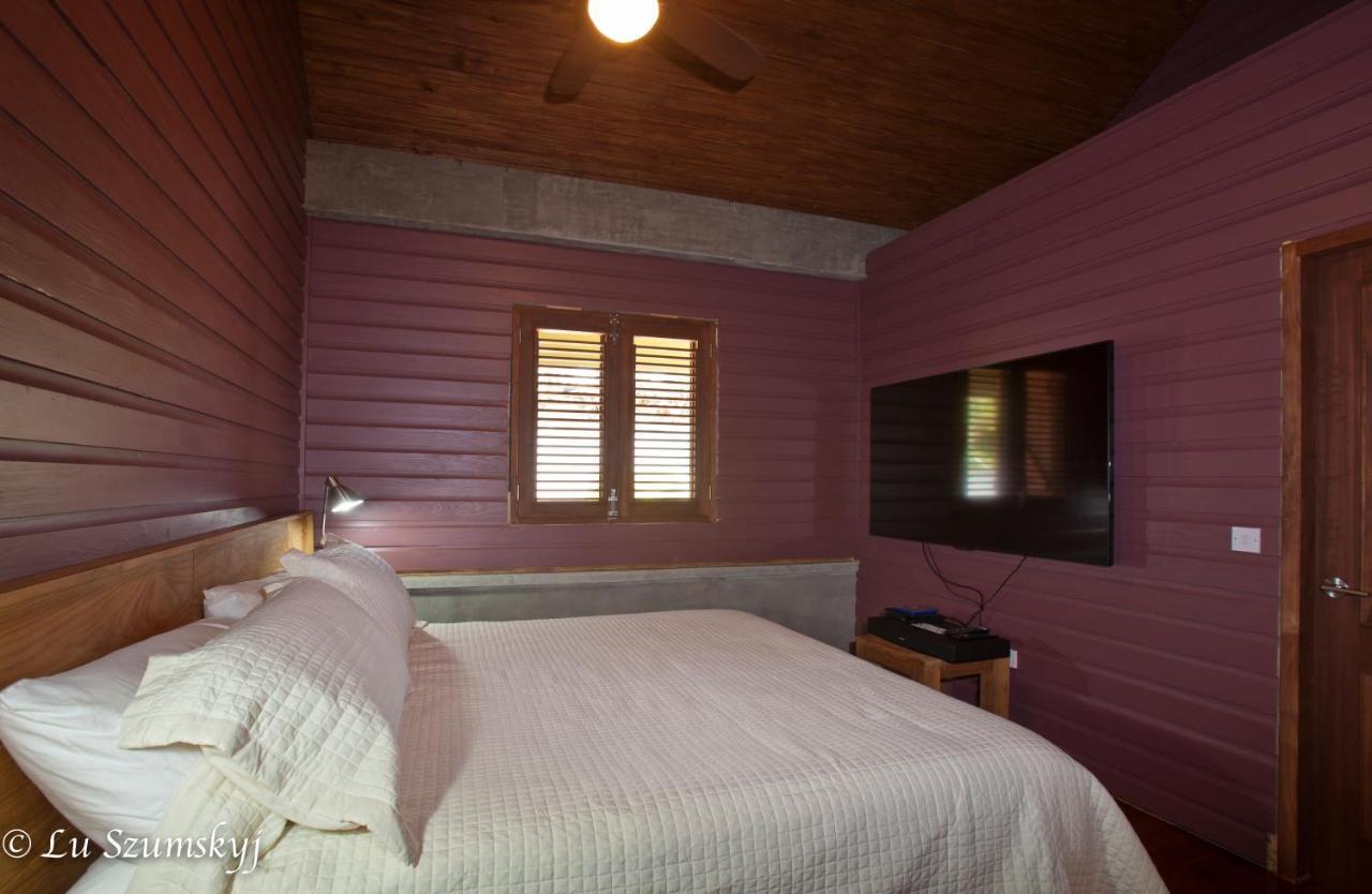 Pagua Bay House - Oceanfront Cabana'S Marigot Zewnętrze zdjęcie